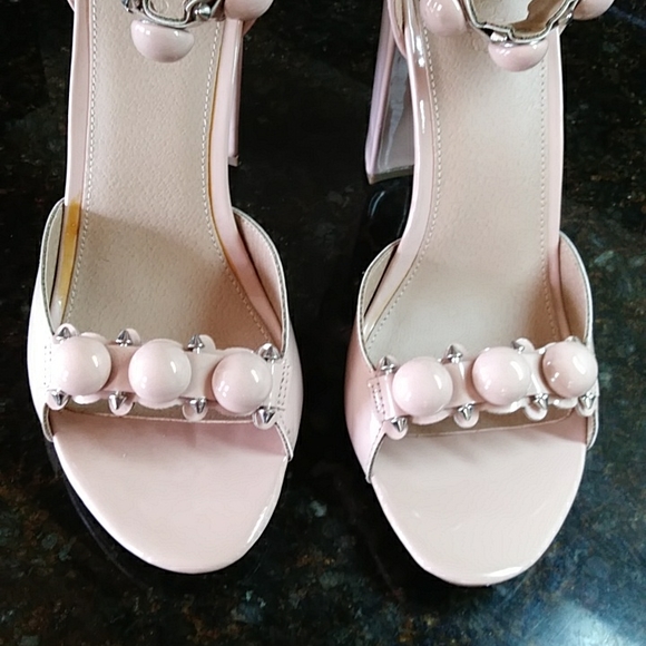 Charlotte Russe Y2k Studded Quecy Chunky Block Heels 10 Nude - Picture 4 of 16